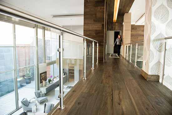 Image of stainless steel and glass balustrades