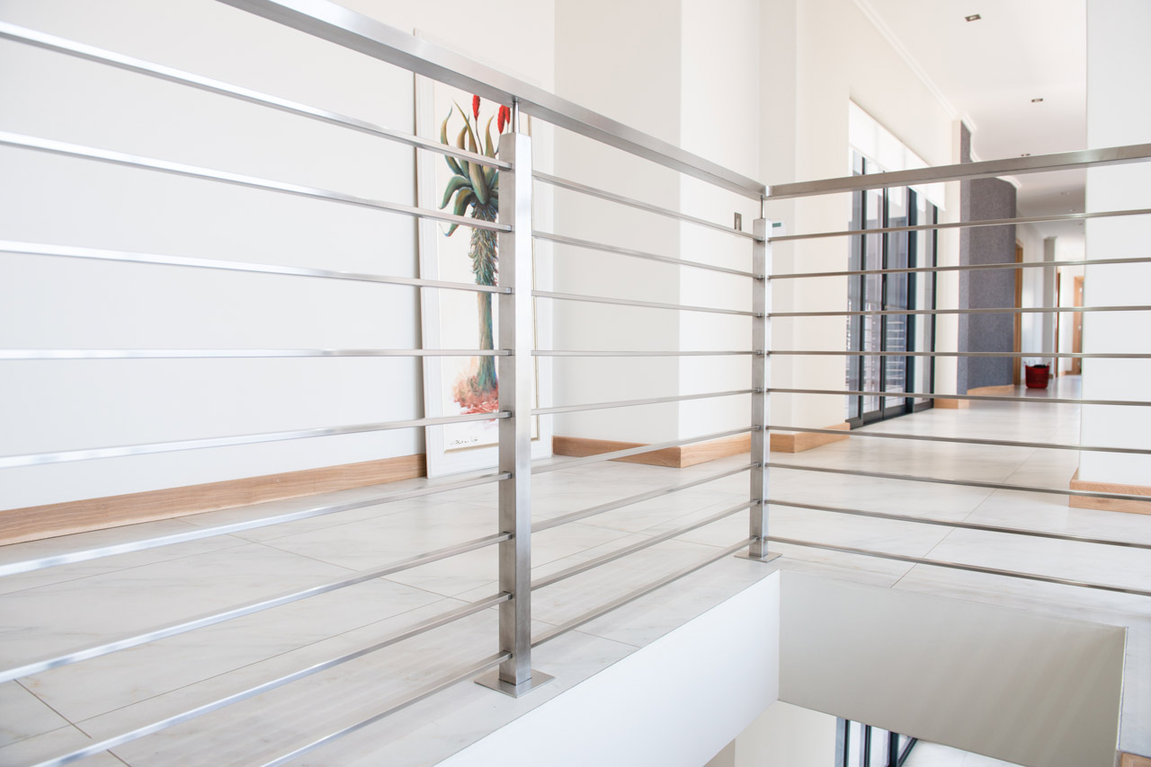 stainless steel residential balustrades manufactured and installed by steel studio